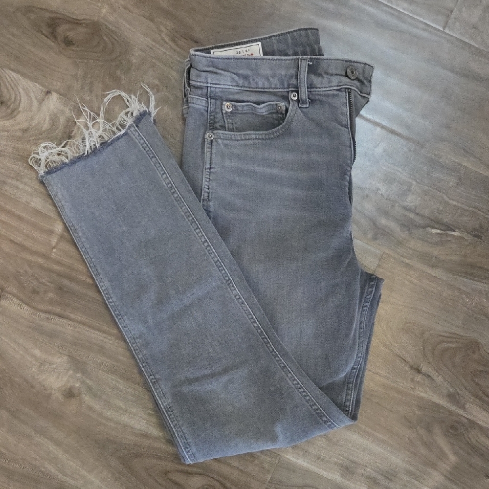 GAP Women's Gray Skinny Jeans